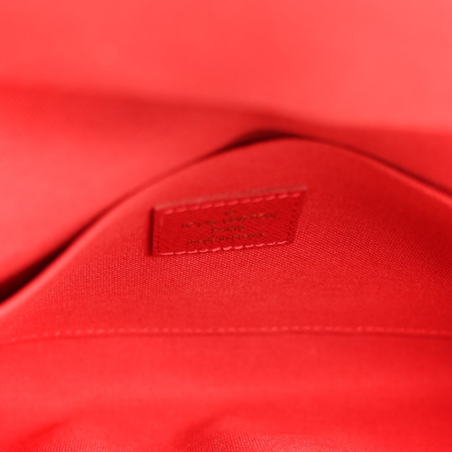 Damier Ebene Pochette Felicie Chain Wallet