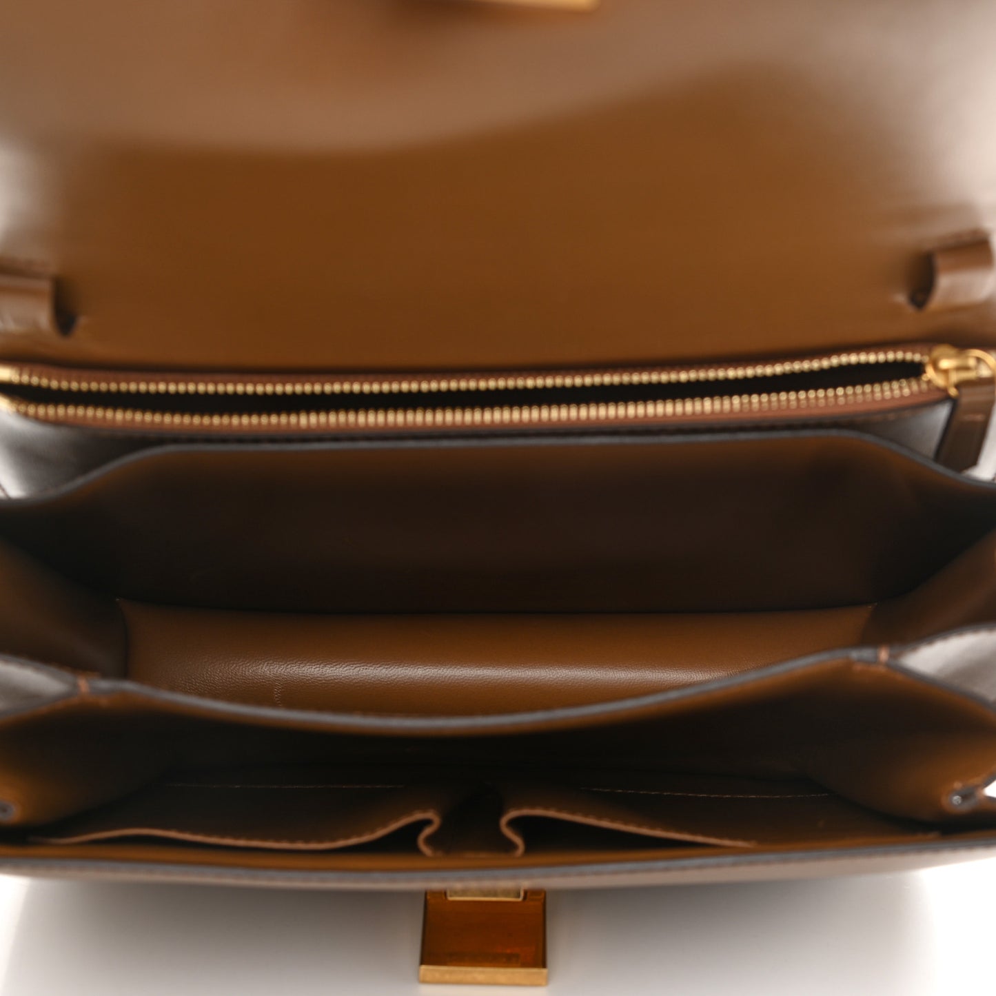 Box Calfskin Medium Classic Box Flap Bag Camel