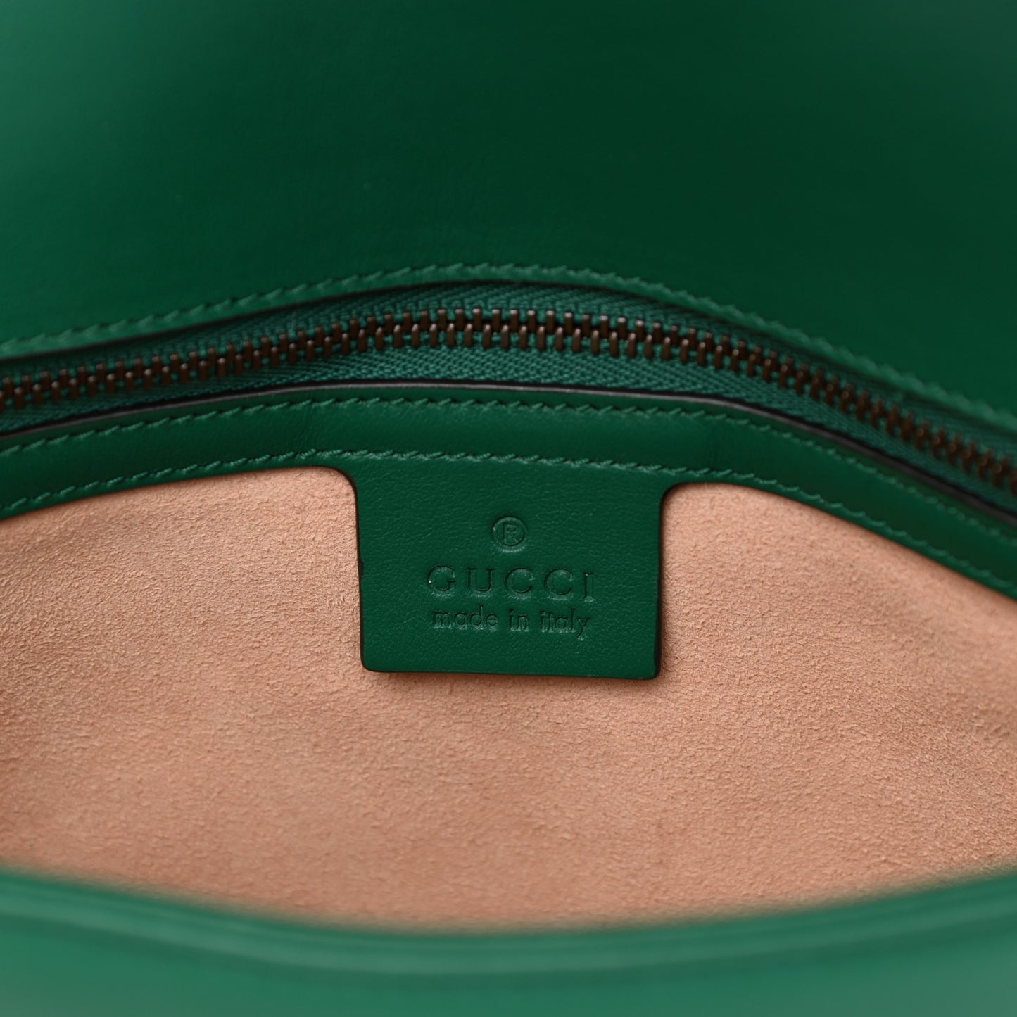 Calfskin Matelasse Small GG Marmont Shoulder Bag Emerald Green