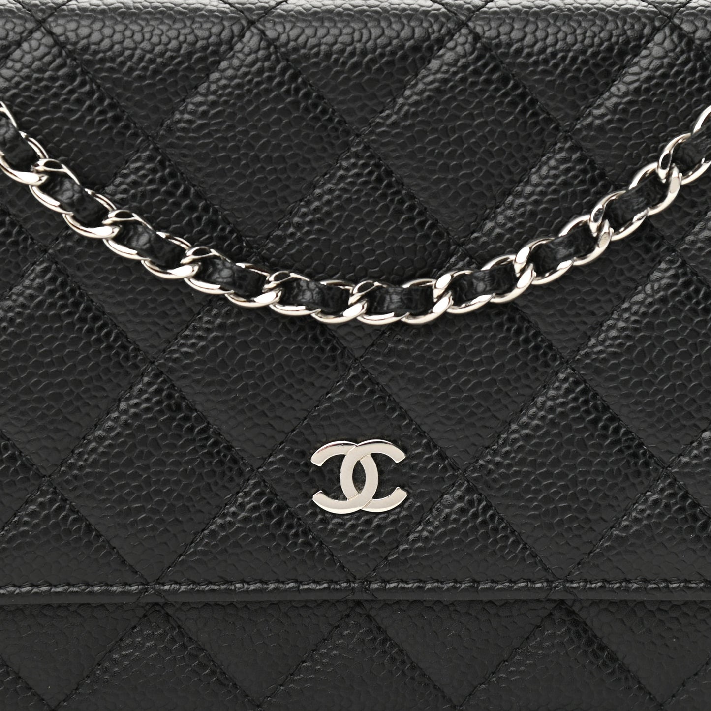 Caviar Quilted Wallet On Chain WOC Black