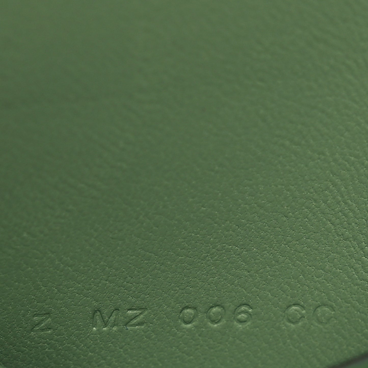 Epsom Constance Slim Wallet Vert Criquet