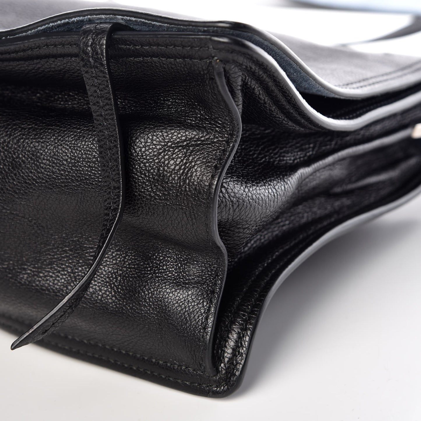 Glace Calf Etiquette Flap Black Astrale