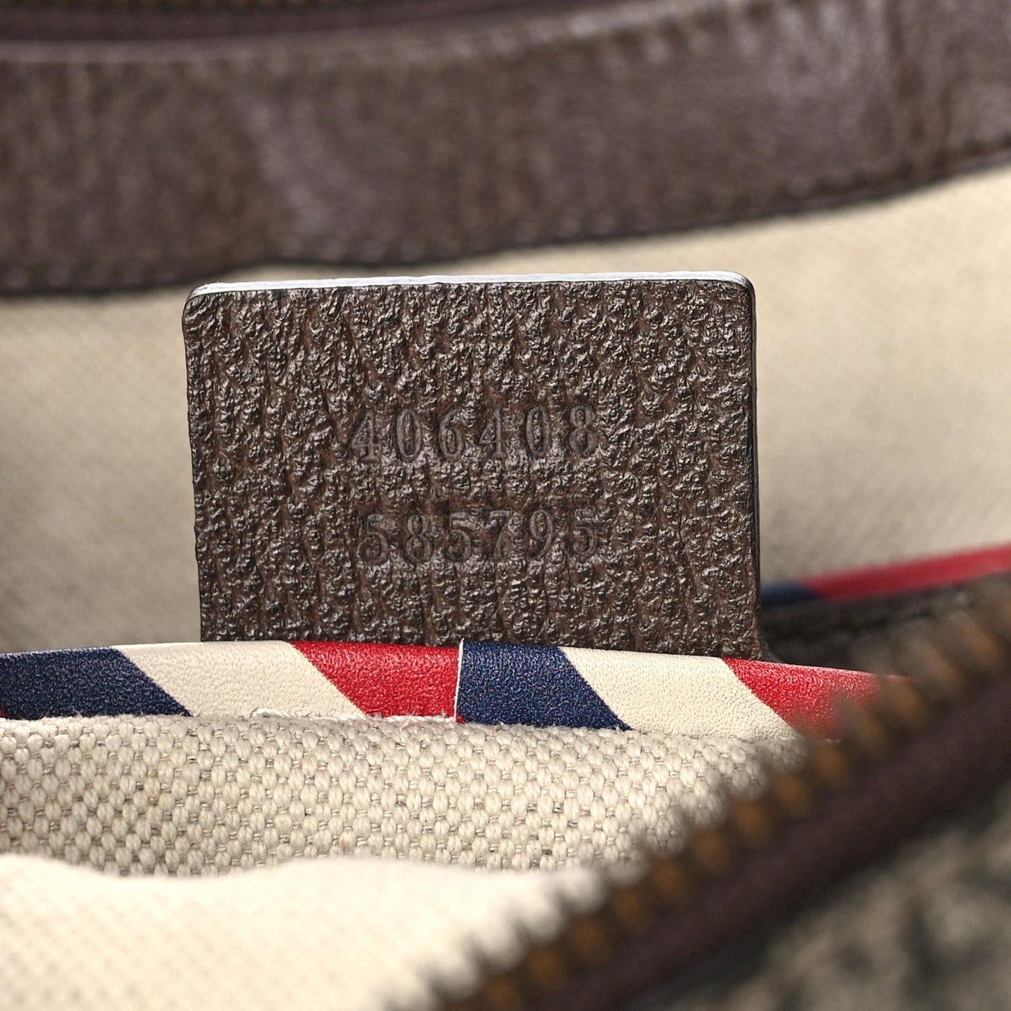 Soft GG Supreme Monogram Courrier Web Medium Flat Messenger Bag Beige New Acero Multicolor