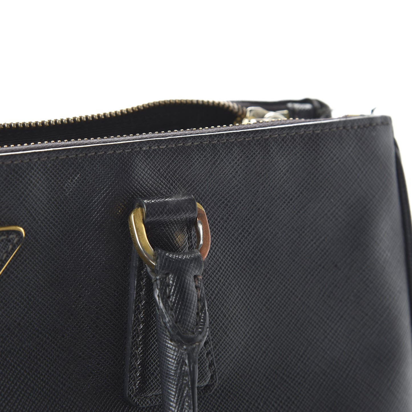 Saffiano Medium Galleria Double Zip Tote Black