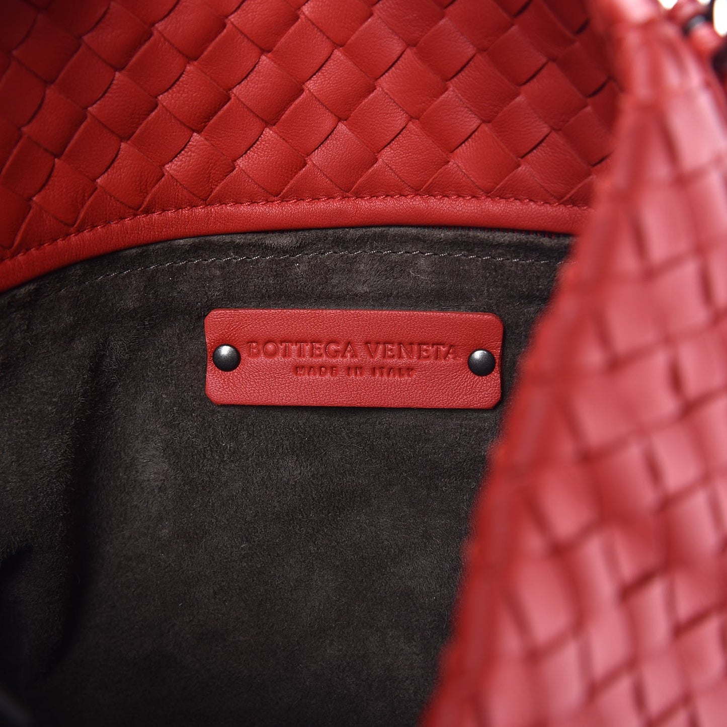 Nappa Intrecciato Medium Seamless Tote Red