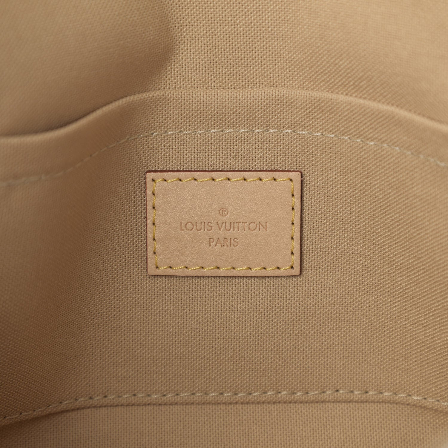 Louis Vuitton Damier Azur Favorite MM 6 of 10