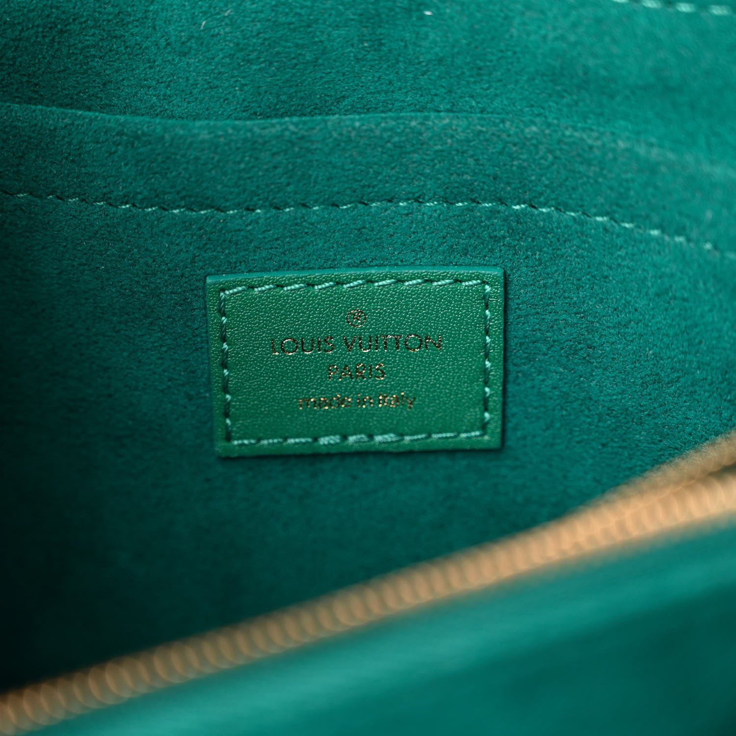 Louis Vuitton Calfskin New Wave Chain Bag MM NM Emerald 6 of 9