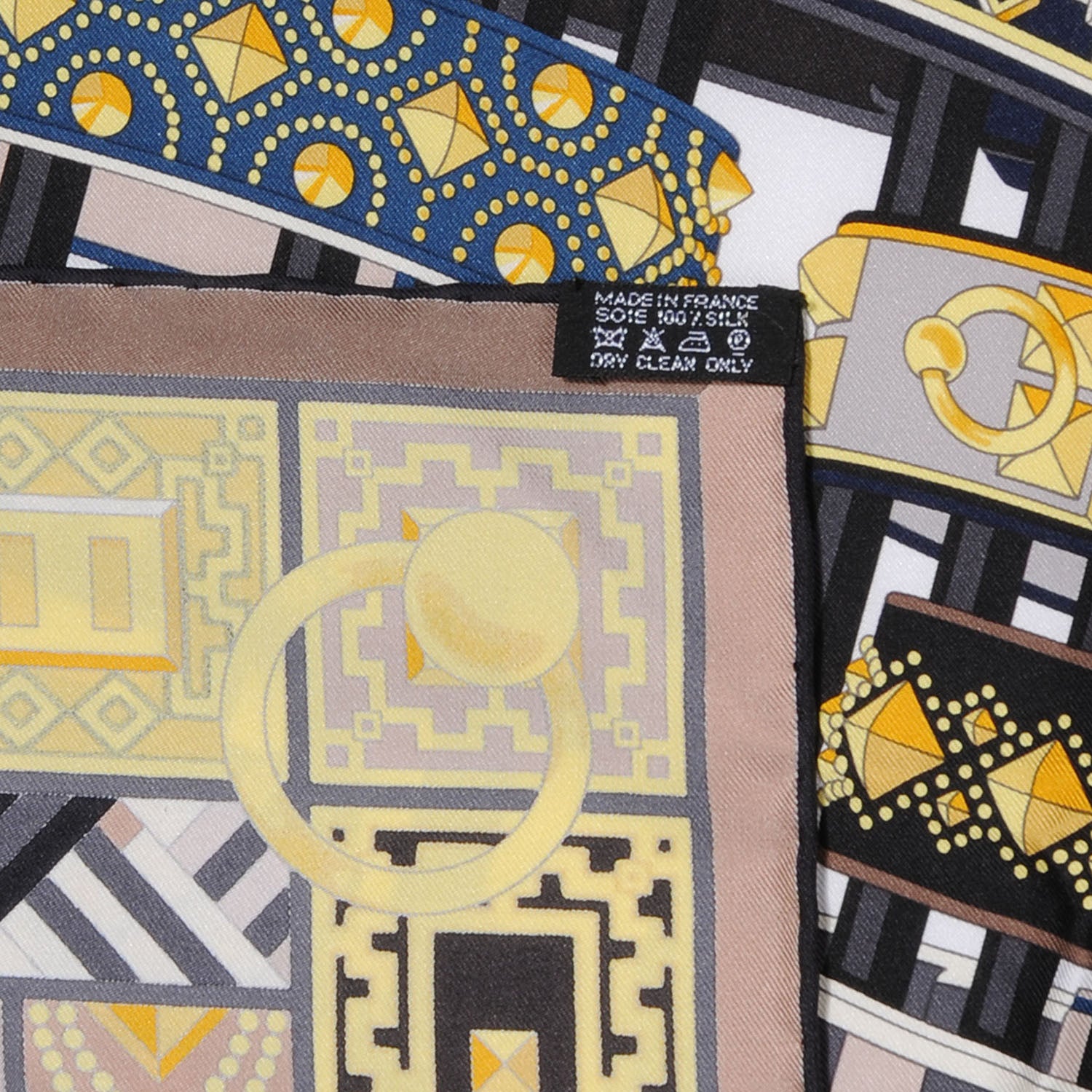 Hermes Silk Colliers de Chiens Scarf 90 Jaune 5 of 5