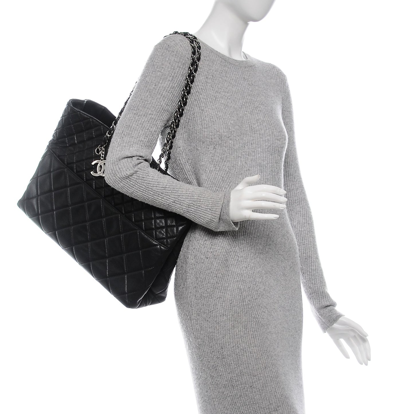 Calfskin Quilted Large In The Business Tote Black