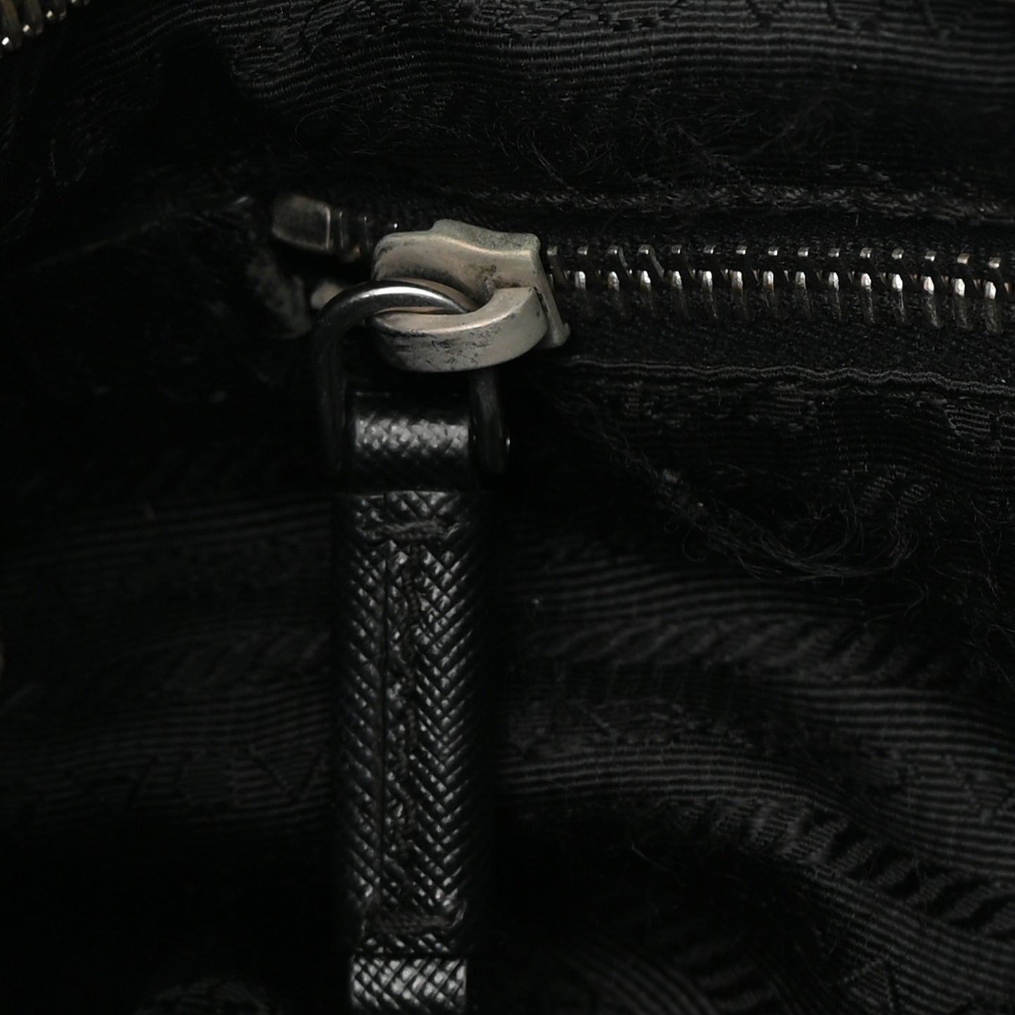 Tessuto Nylon Saffiano Sacca Shoulder Bag Black