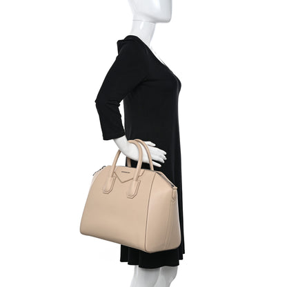 Givenchy Sugar Goatskin Medium Antigona Skin 2 of 12