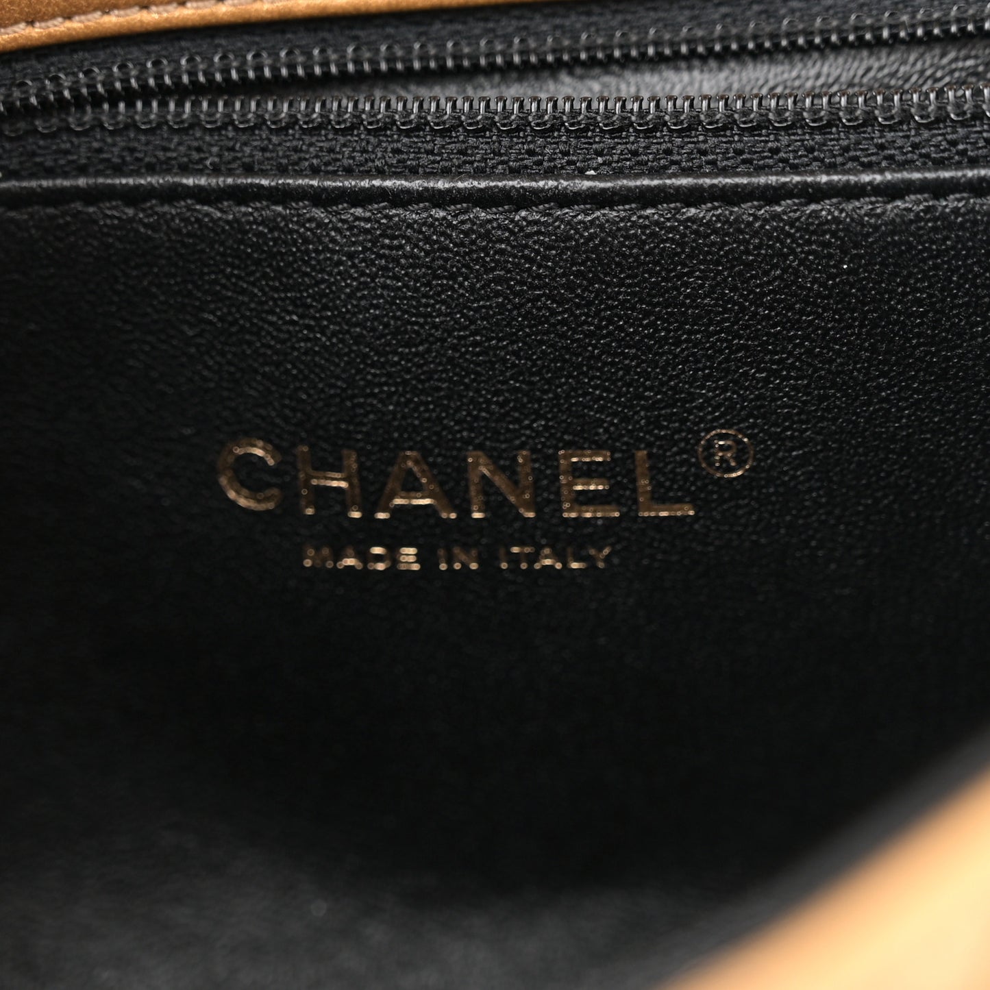 Metallic Lambskin Quilted Medium Medallion Flap Gold