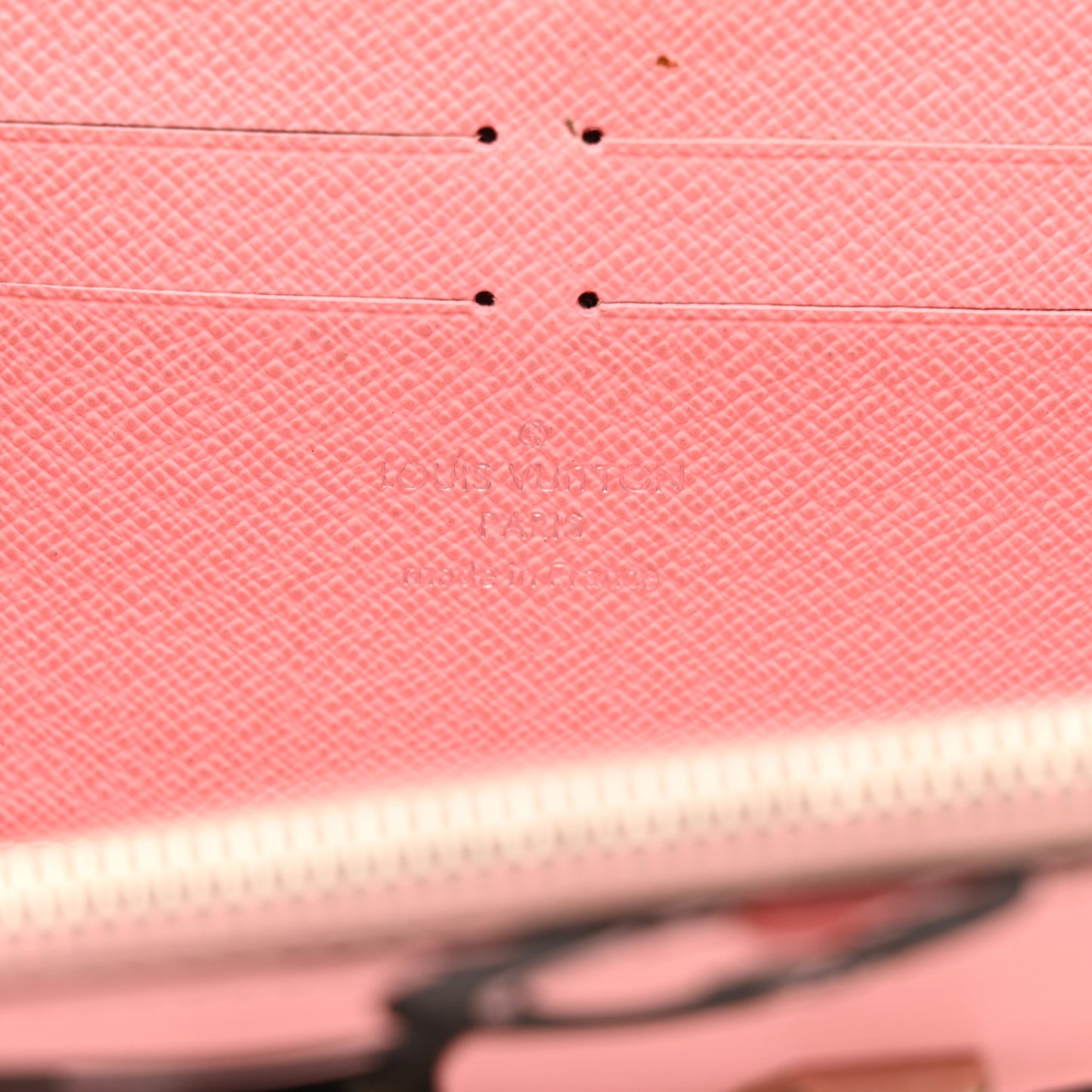 Epi Chain Flower Print Twist Chain Wallet Pink