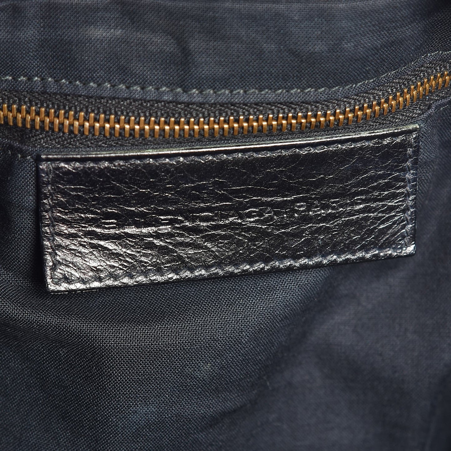 Chevre Classic Hardware Day Hobo Black