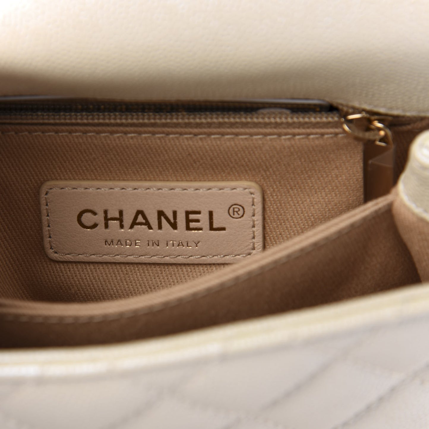 Iridescent Caviar Quilted Extra Mini Coco Handle Flap Ivory