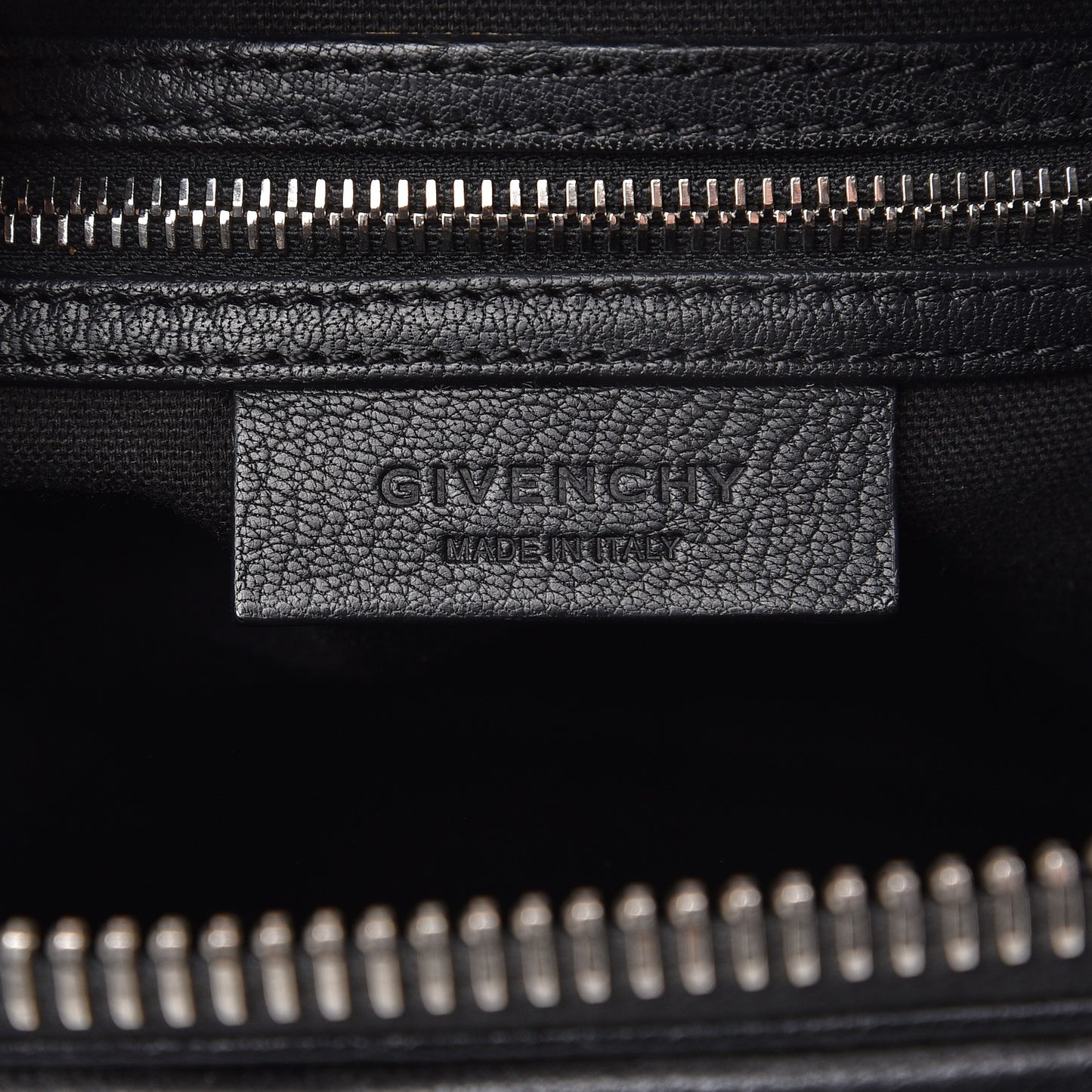 Sugar Goatskin Small Antigona Black