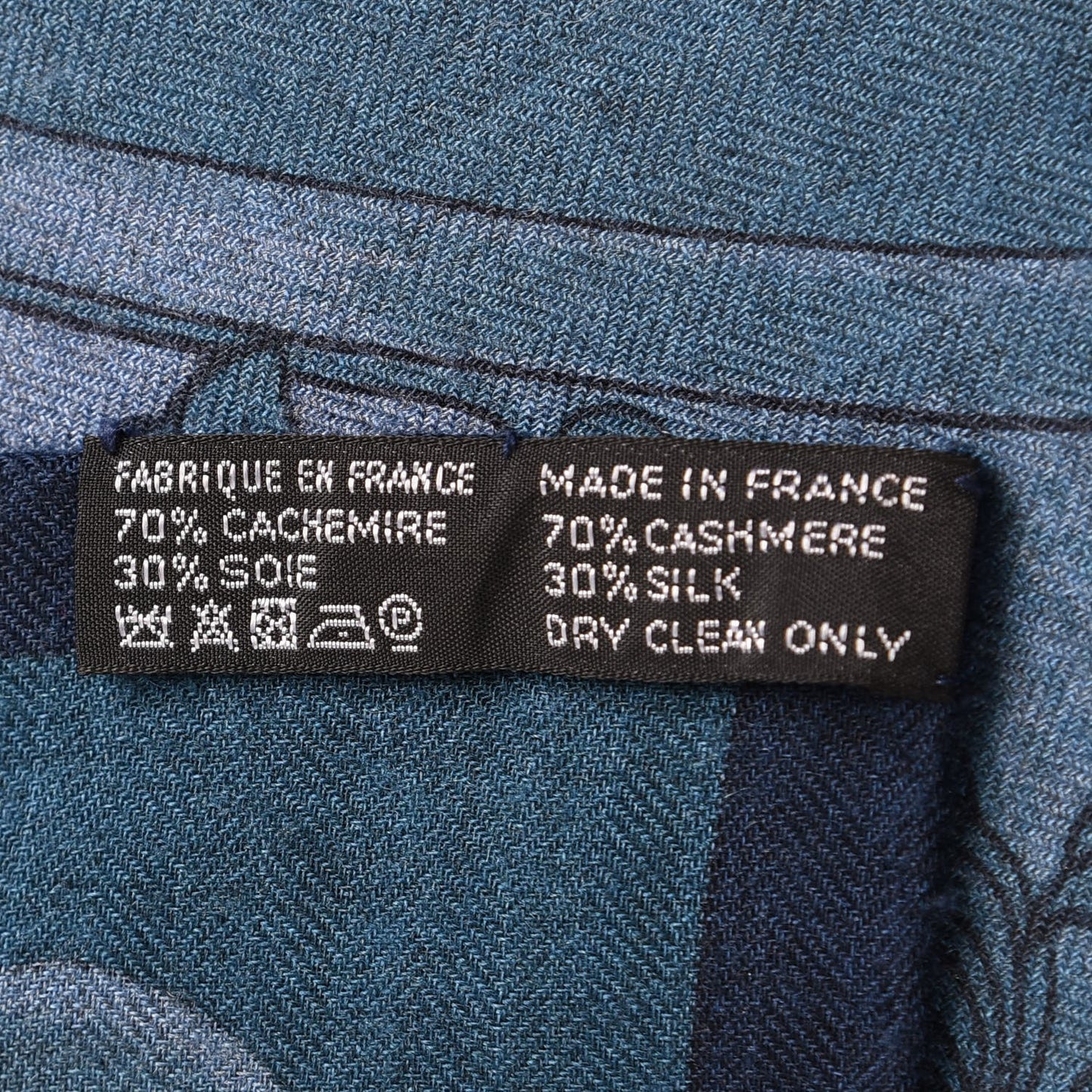 Cashmere Silk Cavalleria D'Etriers Shawl 140 Bleu Violet Parme