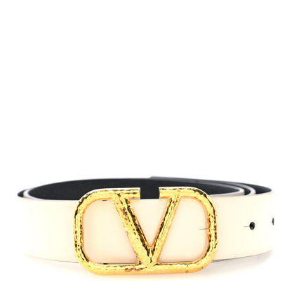 Valentino Garavani Glossy Calfskin Grainy Calfskin Hammered VLogo Reversible 30mm Belt 80 32 White Black 1 of 6