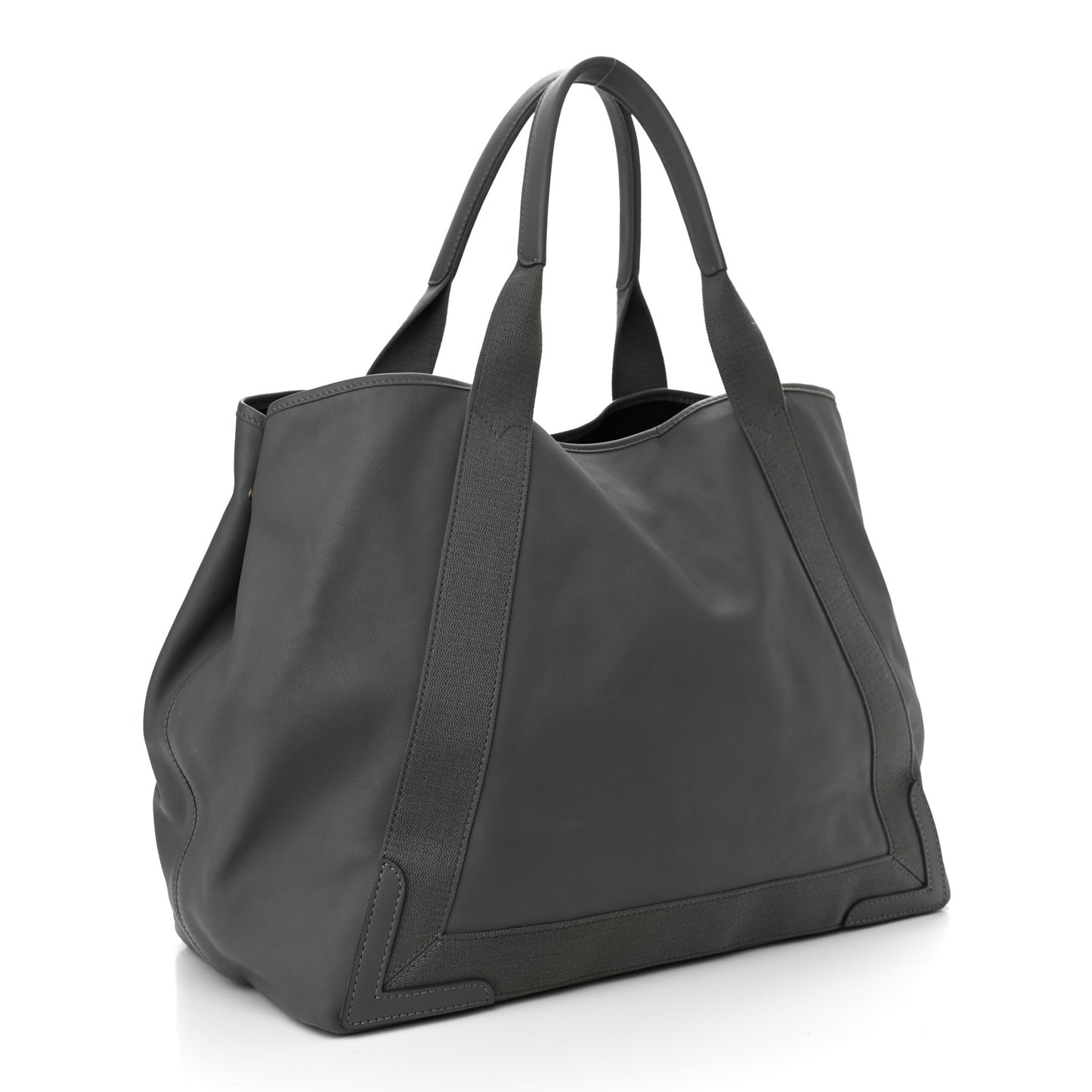 Calfskin Cabas M Shoulder Bag Gris Fossile