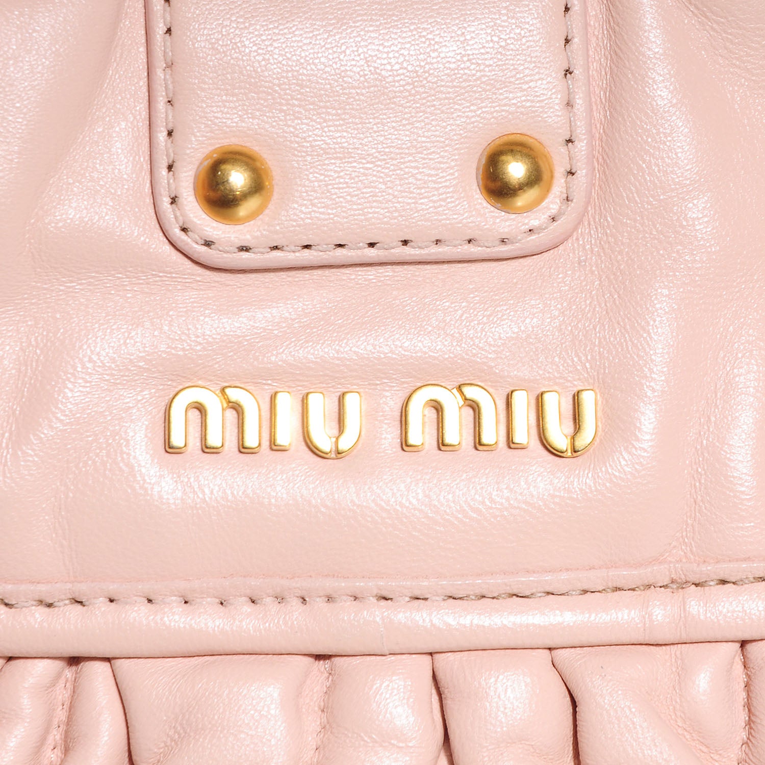 Miu Miu Matelasse Lux Nappa Coffer Hobo Cipria 10 of 10