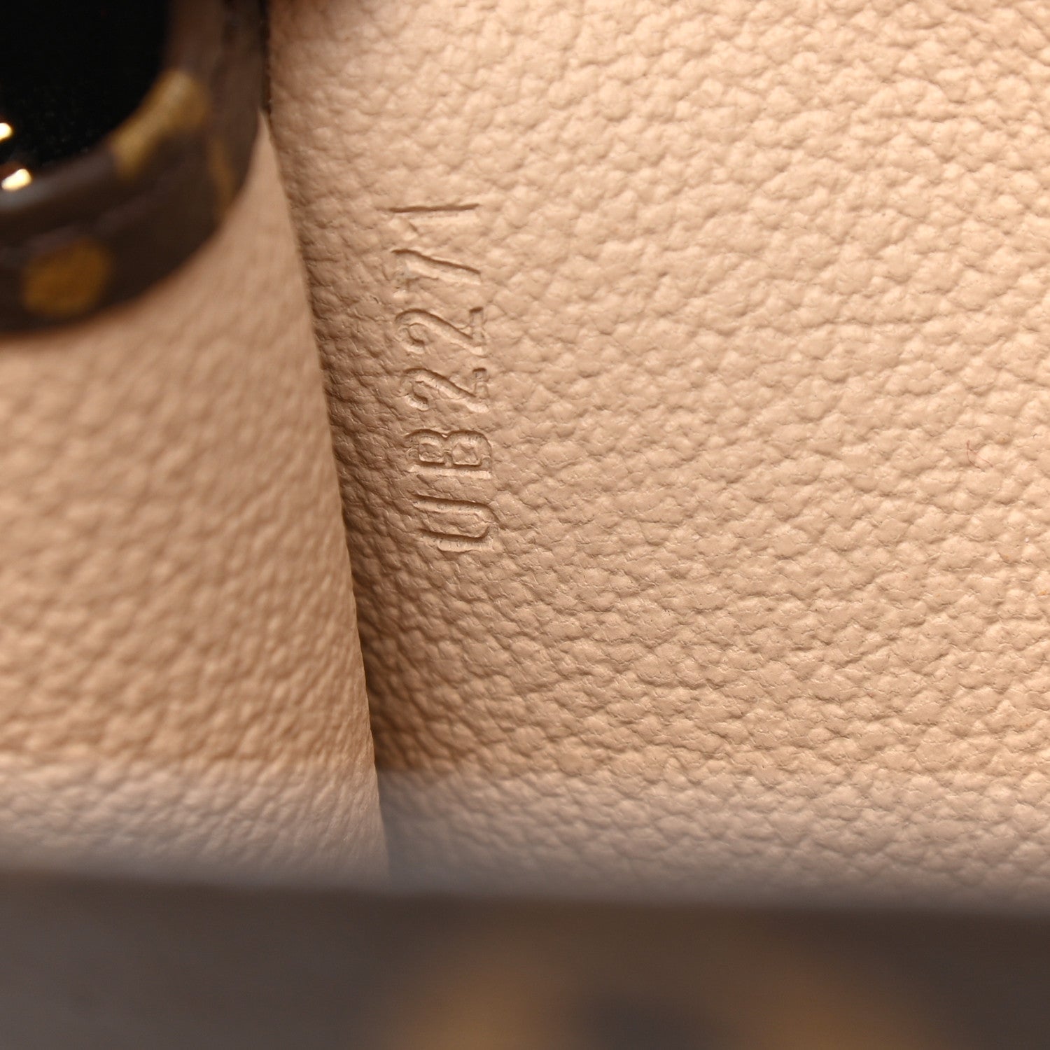 Louis Vuitton Monogram Toiletry Pouch 19 6 of 6