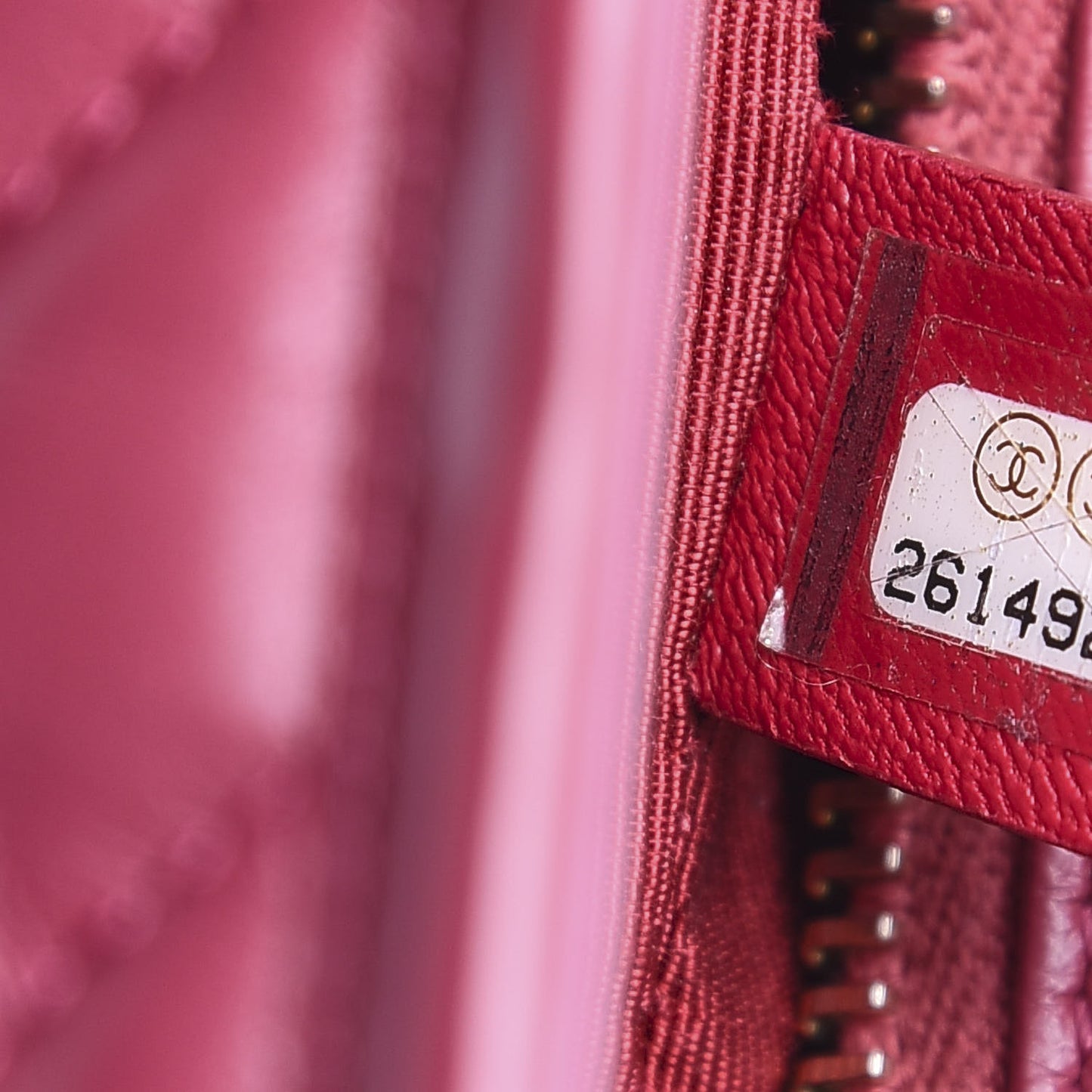 Aged Calfskin Chevron Quilted Small Gabrielle Hobo Dark Pink