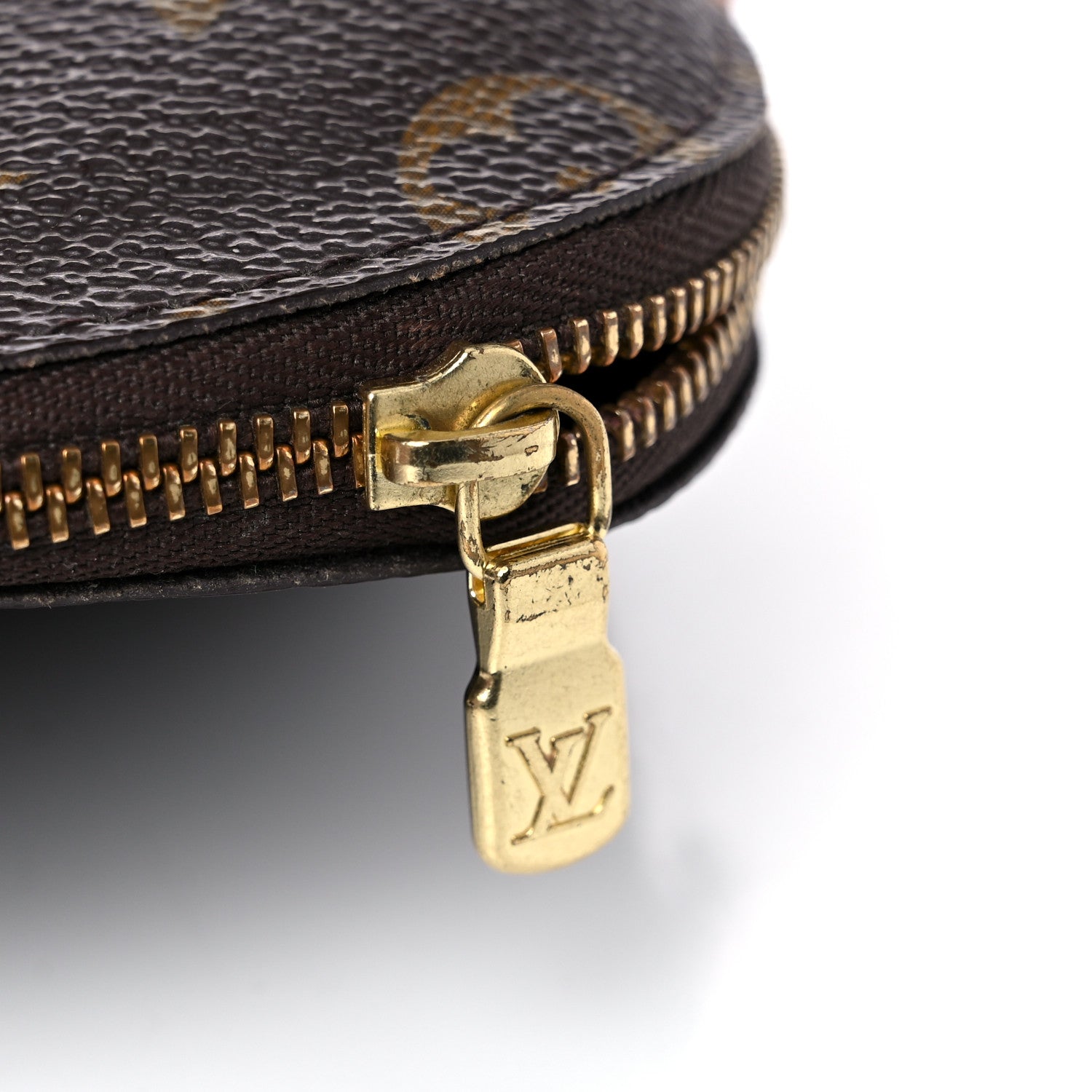 Louis Vuitton Monogram Cosmetic Pouch 25 of 30