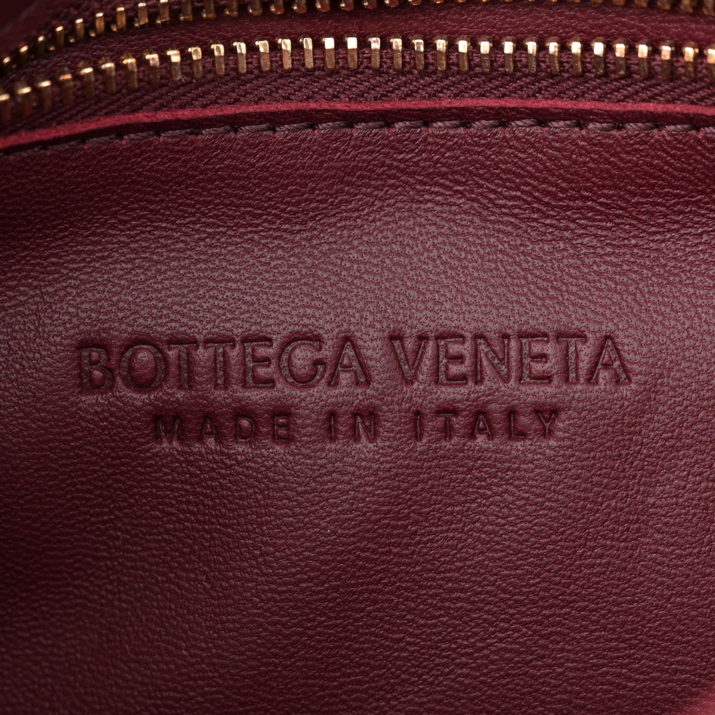 Lambskin Maxi Intrecciato Cassette Crossbody Bag Bordeaux