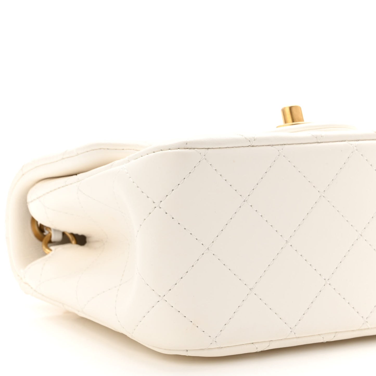 Lambskin Quilted Mini Pearl Crush Flap White