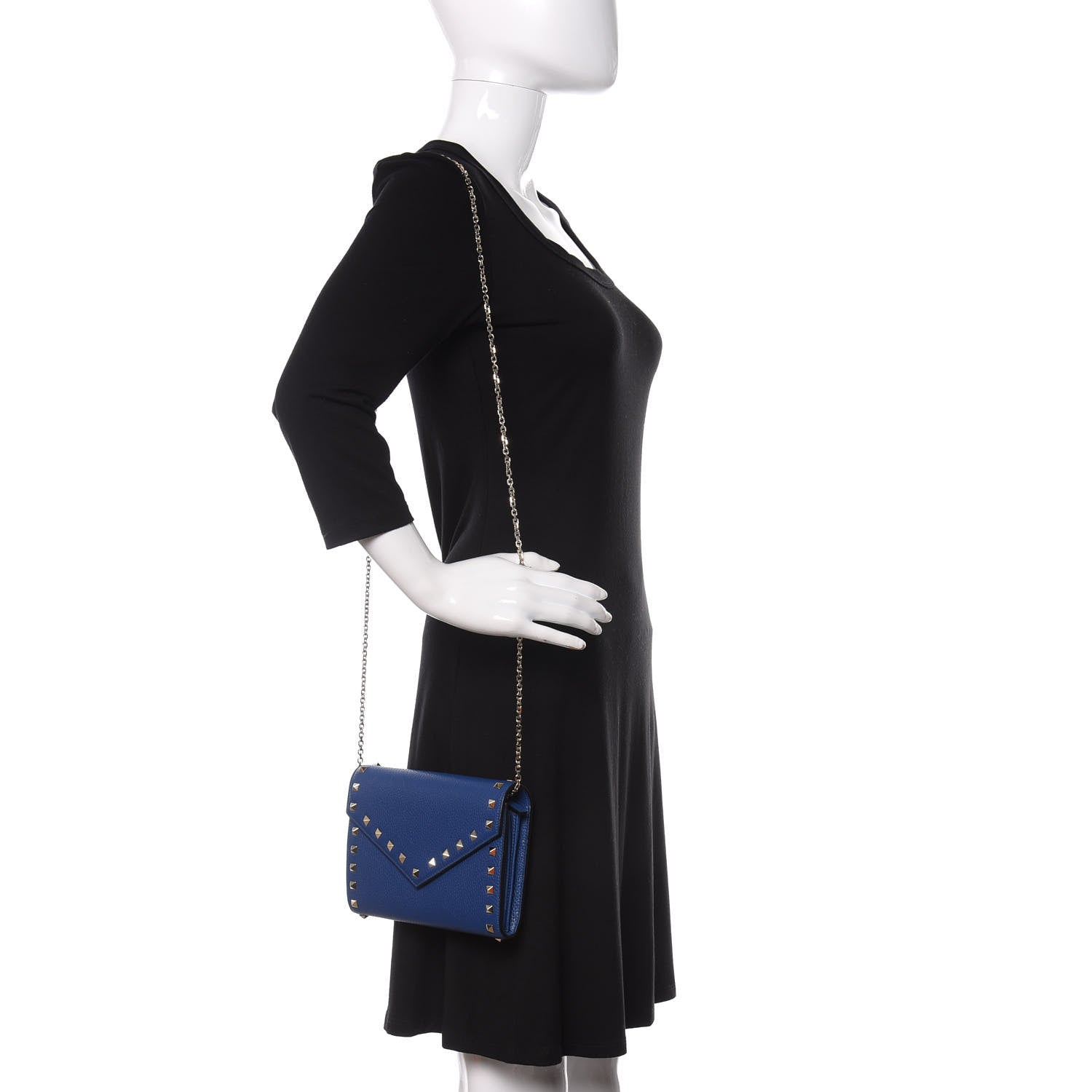 Valentino Garavani Pebbled Calfskin Rockstud Envelope Wallet On Chain Bag Blu Delft 2 of 10