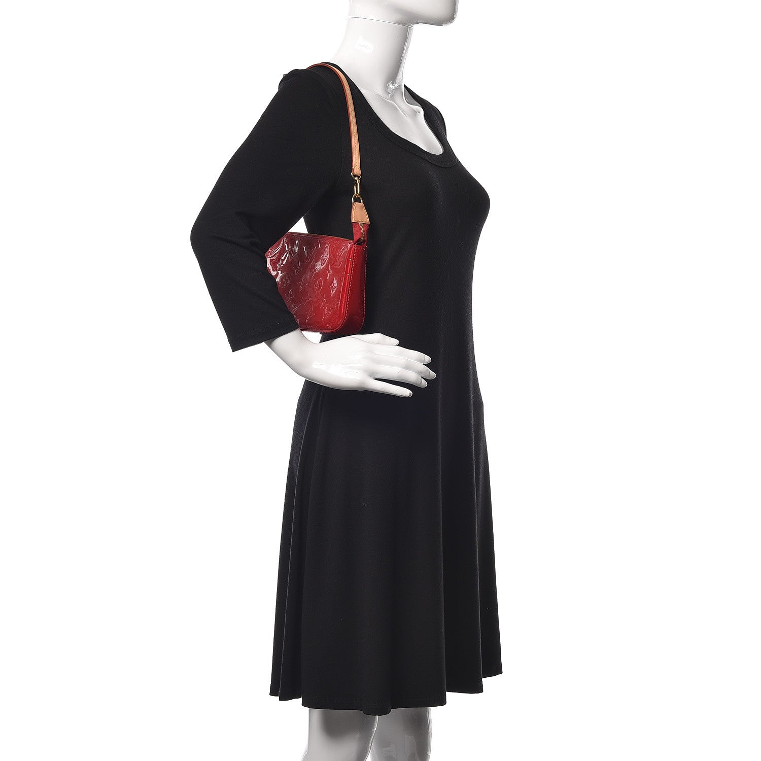 Louis Vuitton Vernis Pochette Accessories NM Pomme d'Amour 2 of 9