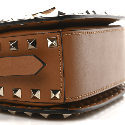 Valentino Garavani Vitello Mini Rockstud Flip Lock Crossbody Bag Light Cuir 9 of 10