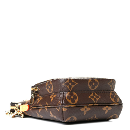 Louis Vuitton Monogram Utility Phone Sleeve 3 of 5