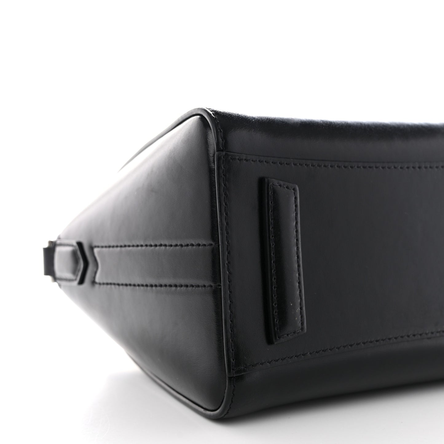 Shiny Lord Calfskin Mini Antigona Black