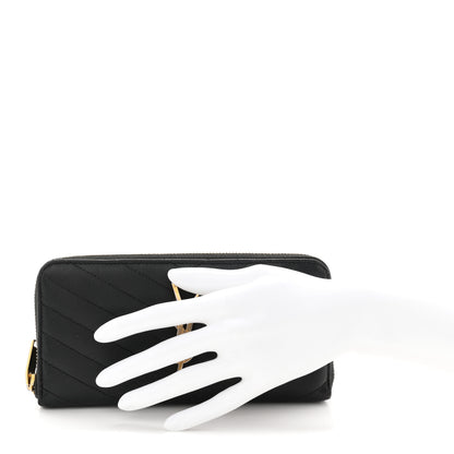Saint Laurent Grain De Poudre Matelasse Chevron Monogram Zip Around Wallet Black 2 of 7