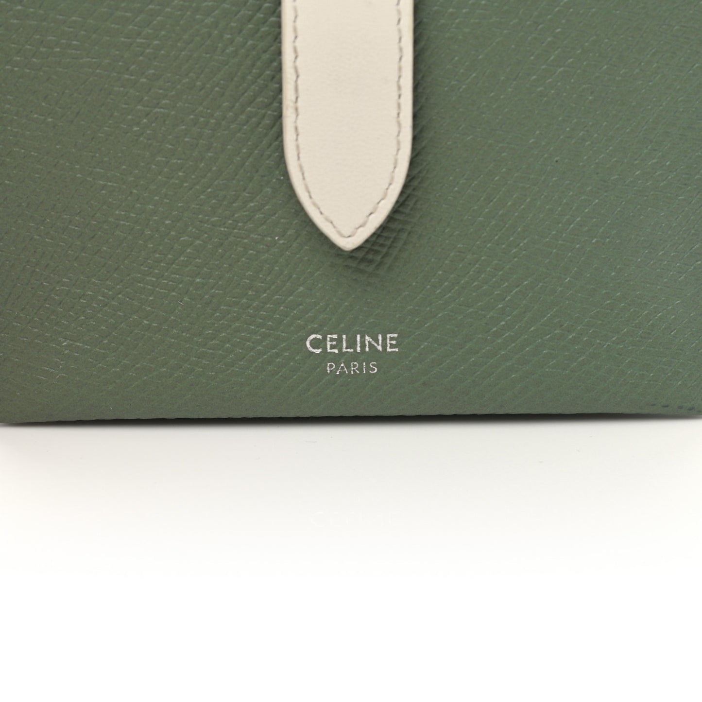 Grained Shiny Calfskin Accordion Card Holder Green