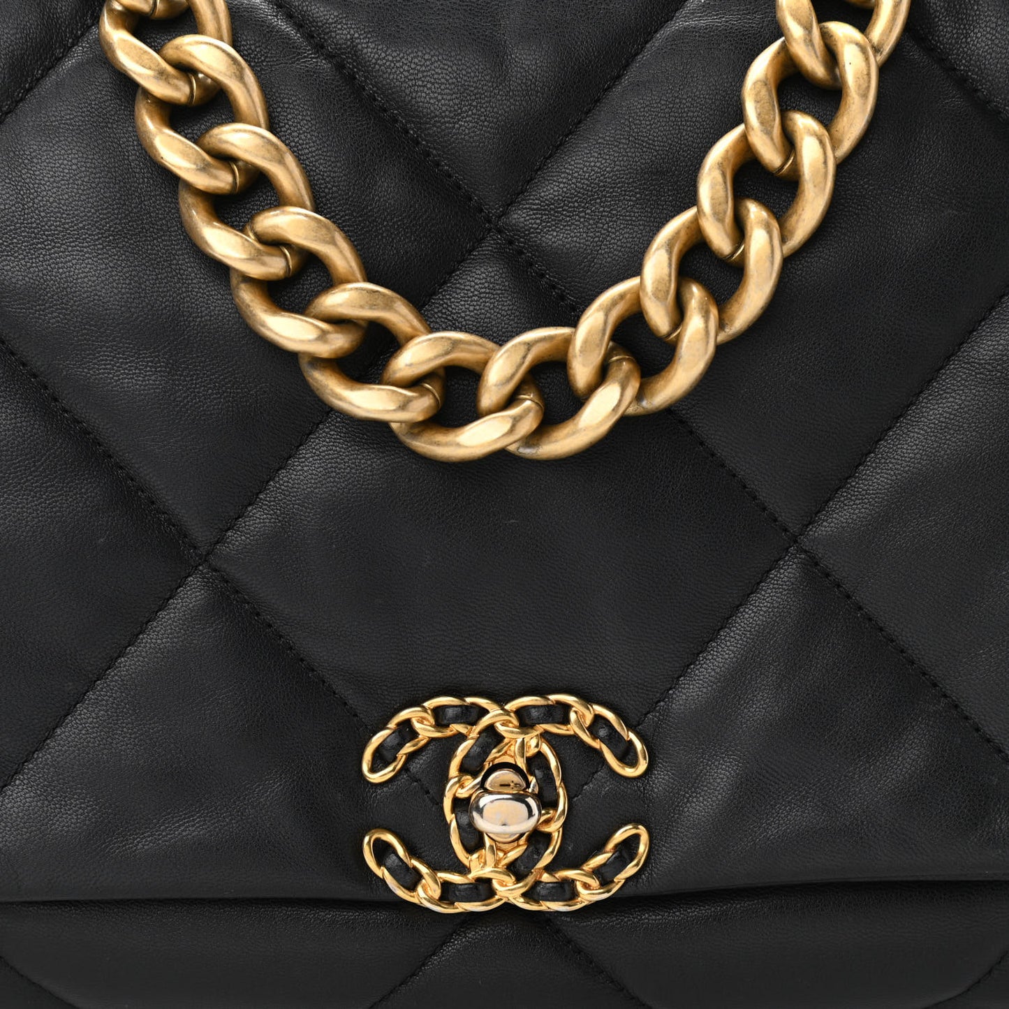 Goatskin Quilted Maxi Chanel 19 Flap Black