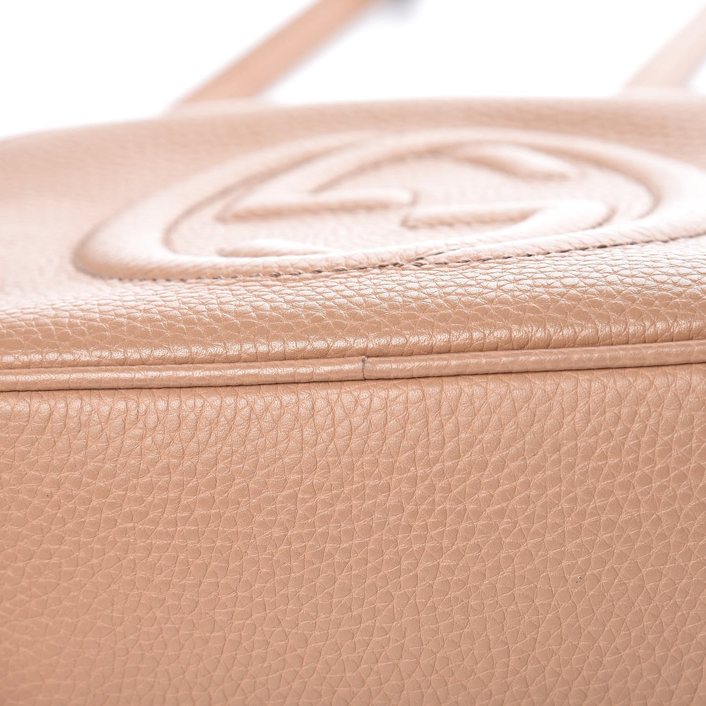 Pebbled Calfskin Small Soho Disco Bag Camelia
