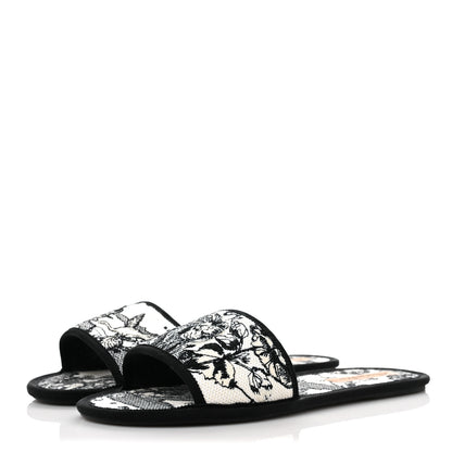 Christian Dior Canvas Embroidered Toile De Jouy Chez Moi Sandal 40 Black 3 of 8