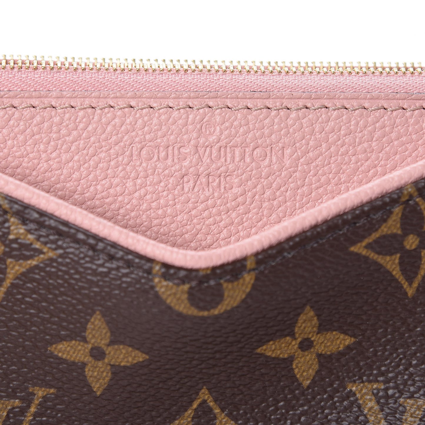 Monogram Pallas Clutch Rose Poudre