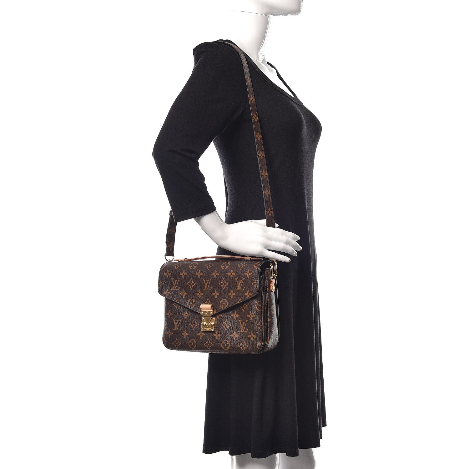 Louis Vuitton Monogram Pochette Metis 2 of 10