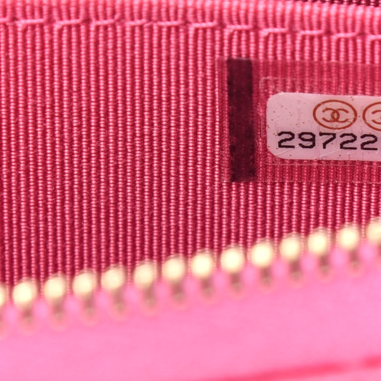 Caviar Quilted Zip Coin Purse Pink