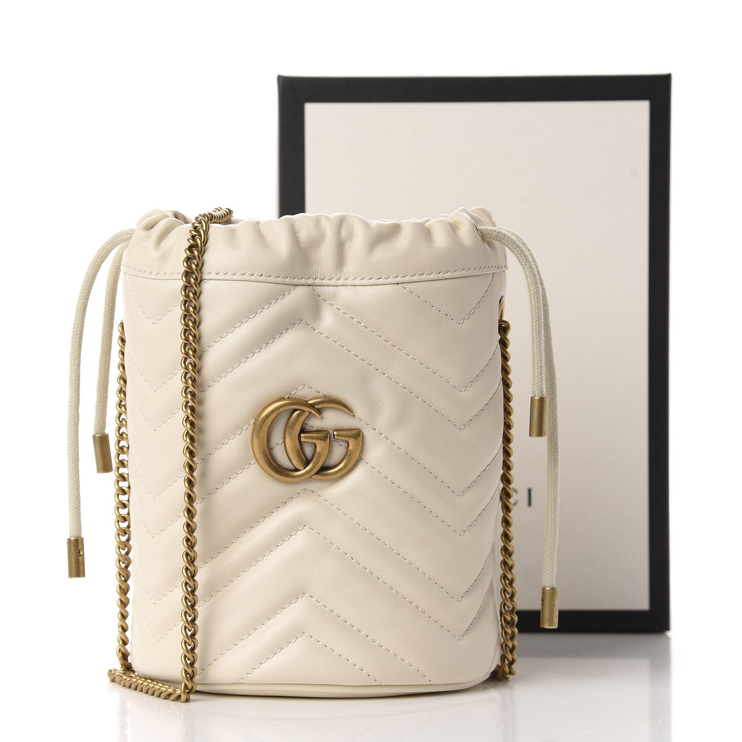 Calfskin Matelasse Mini GG Marmont 2.0 Bucket Bag White