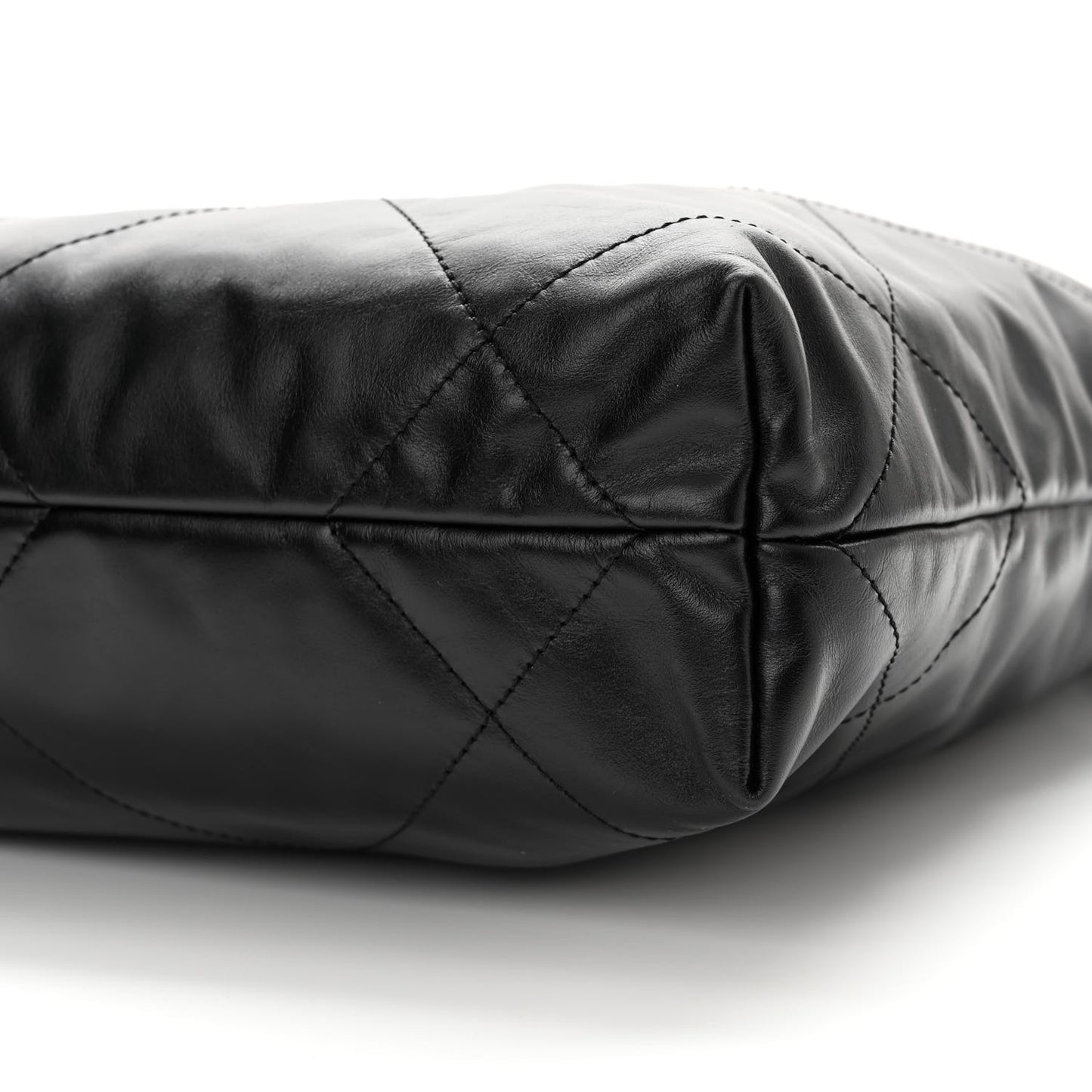 Shiny Calfskin Quilted Small Chanel 22 So Black