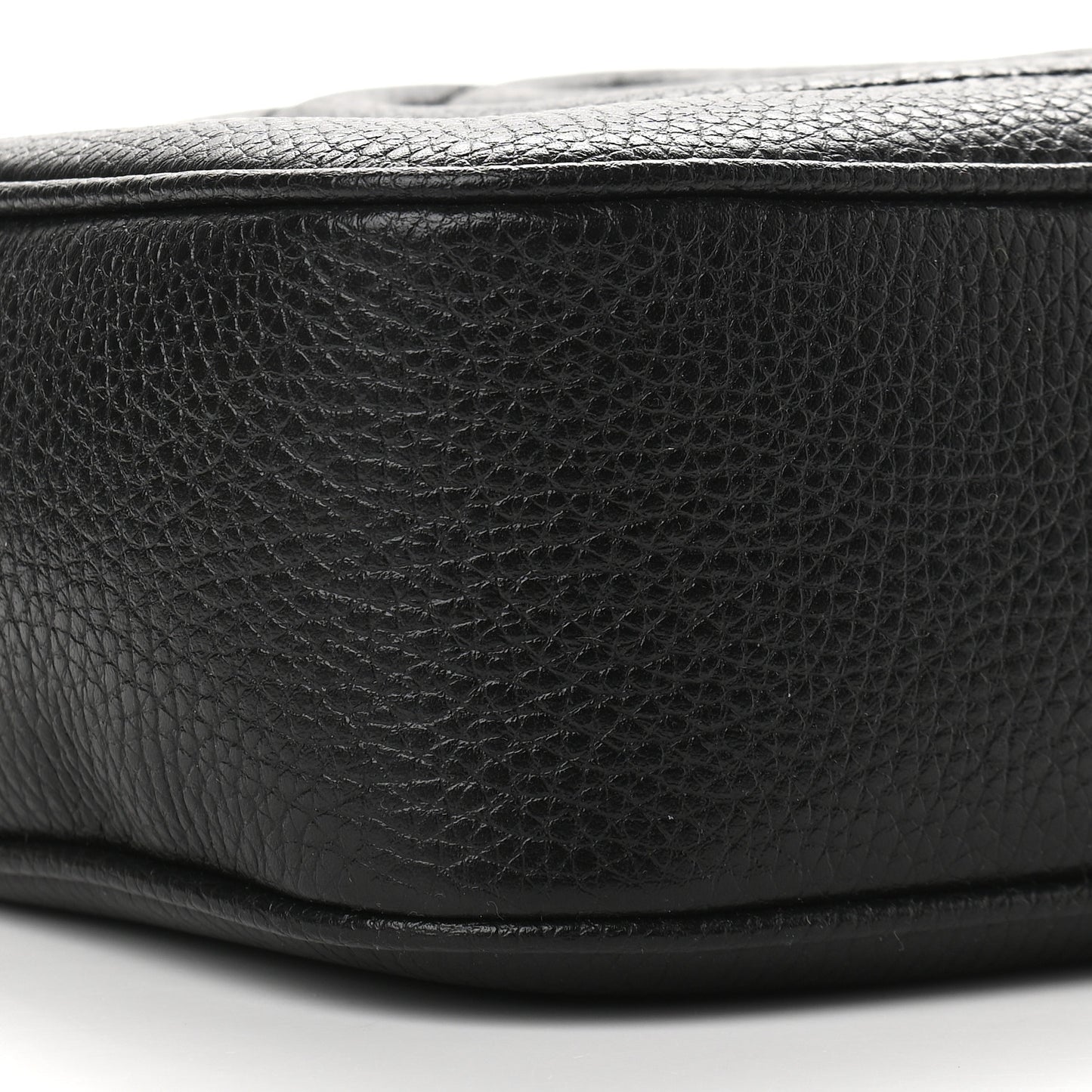 Pebbled Calfskin Small Soho Disco Bag Black