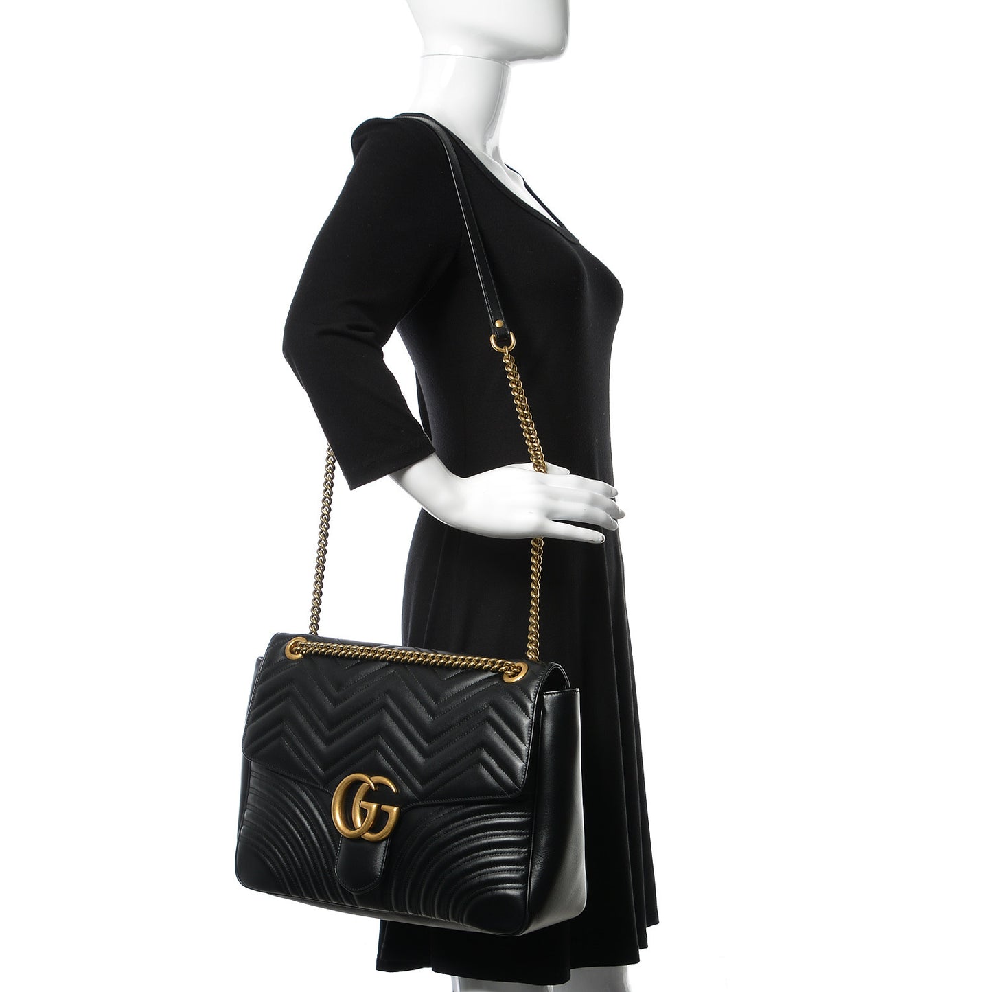 Calfskin Matelasse Large GG Marmont Shoulder Bag Black