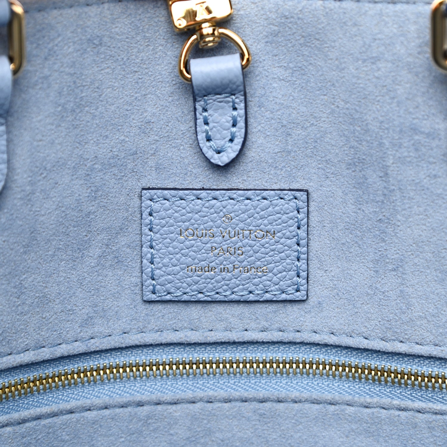 Louis Vuitton Empreinte Monogram Giant By The Pool Onthego MM Summer Blue 6 of 13