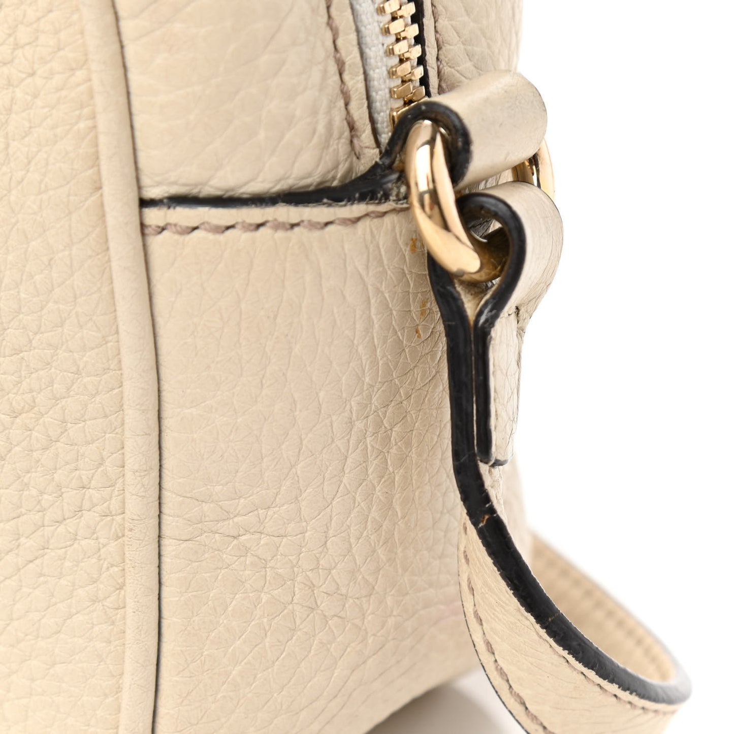 Pebbled Calfskin Small Soho Disco Bag Off White