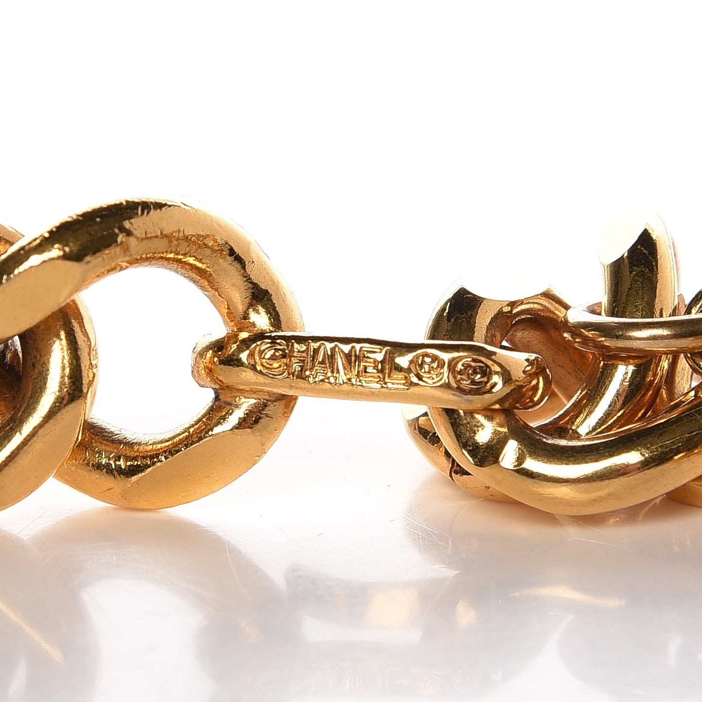 Chain CC 31 Rue Cambon Medallion Belt Gold