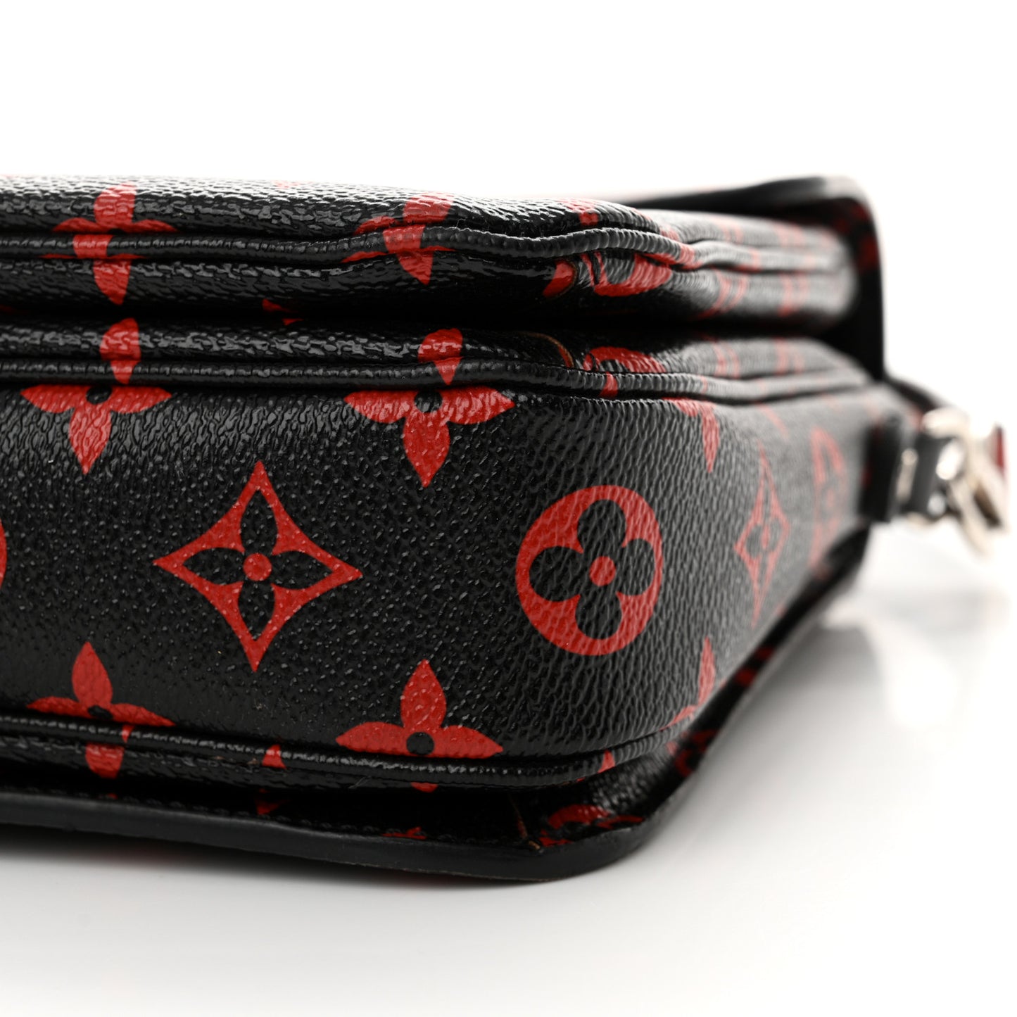 Monogram Infrarouge Pochette Metis
